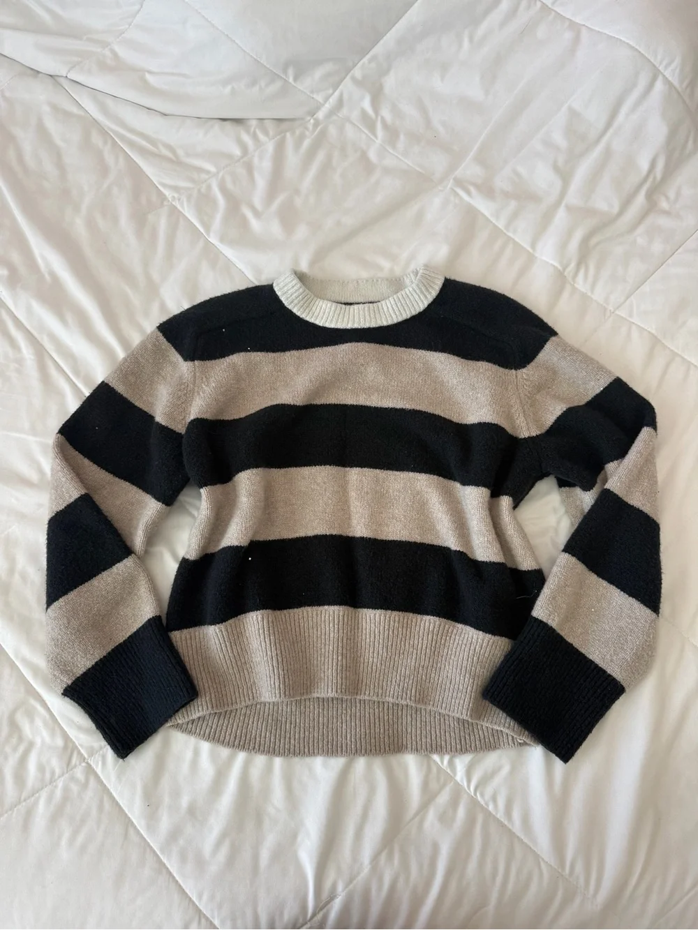 Abercrombie & Fitch Black and Beige Wide-Stripe Crew Sweater